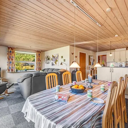 Ditta - 150m To The Fjord By Interhome Vakantiehuis