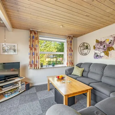Ditta - 150m To The Fjord By Interhome Tarm